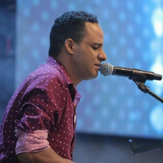 Daniel Junior