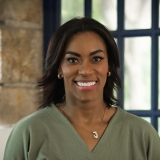 Elaine Martins