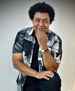 Adilson Freire